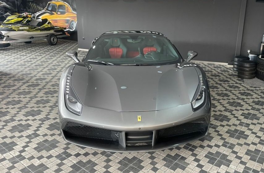 ferrari 488 occasion avant