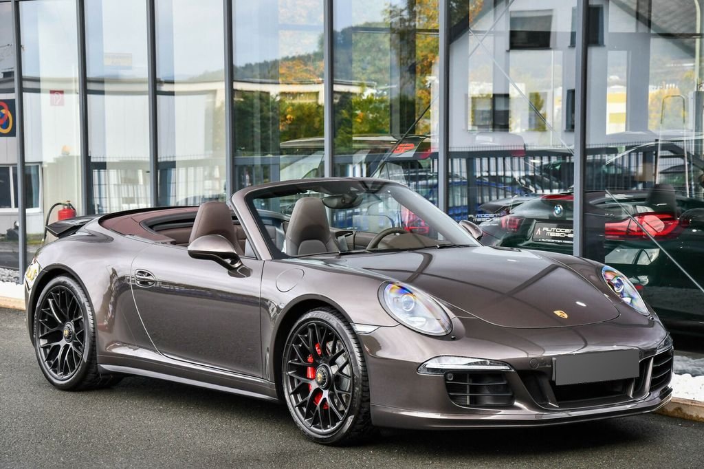 porsche 911 carrera gts cabriolet avant droit