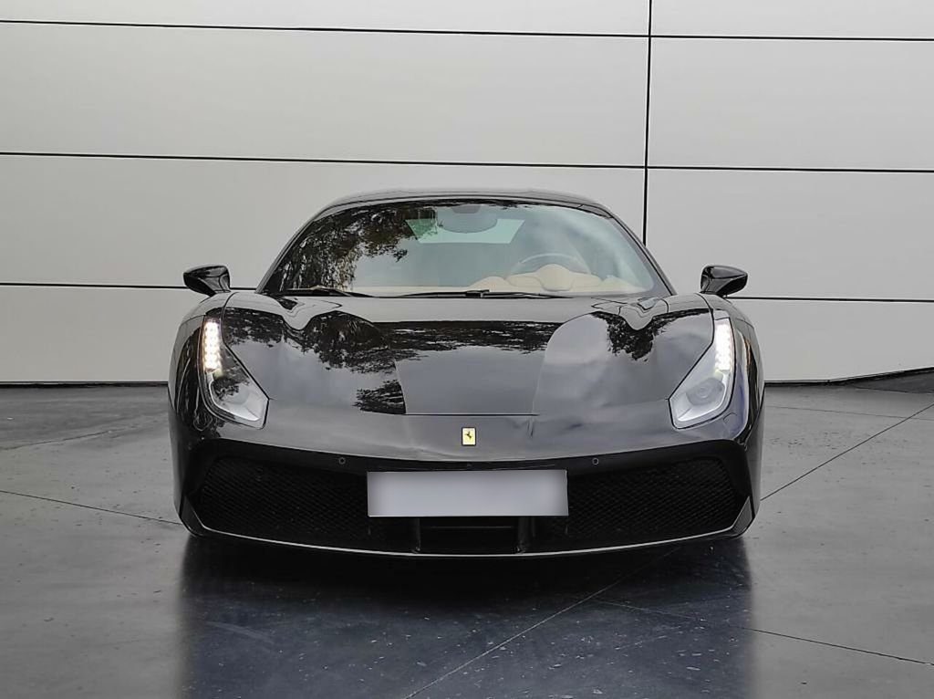 ferrari 488 spider gtb face avant