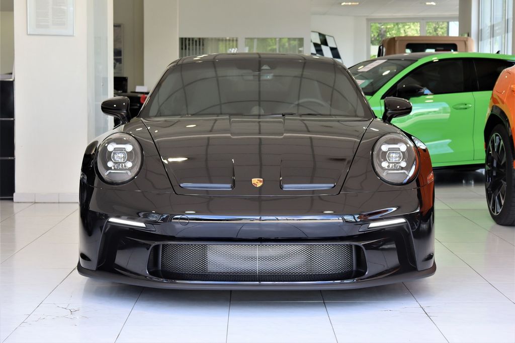 porsche gt3 touring face avant